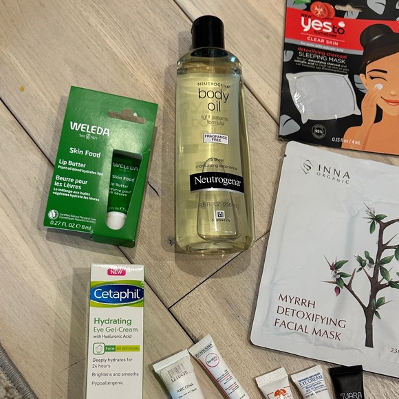 NEW! Bundle 45+ skincare items - full size & samples. Masks, cleansers, lotions - Picture 7 of 17